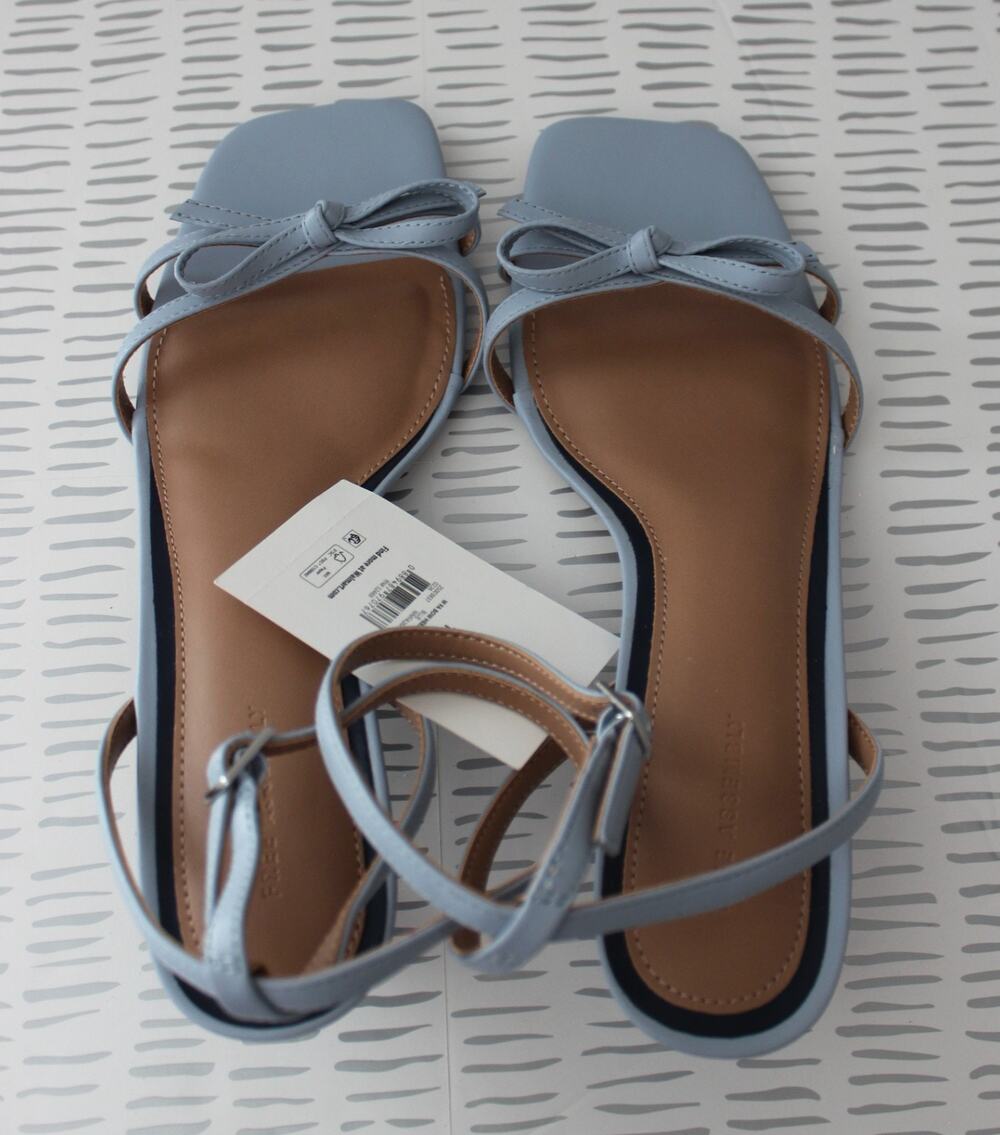Free Assembly Womens Kitten Heel Sandals with Bow Blue Size 10 NEW